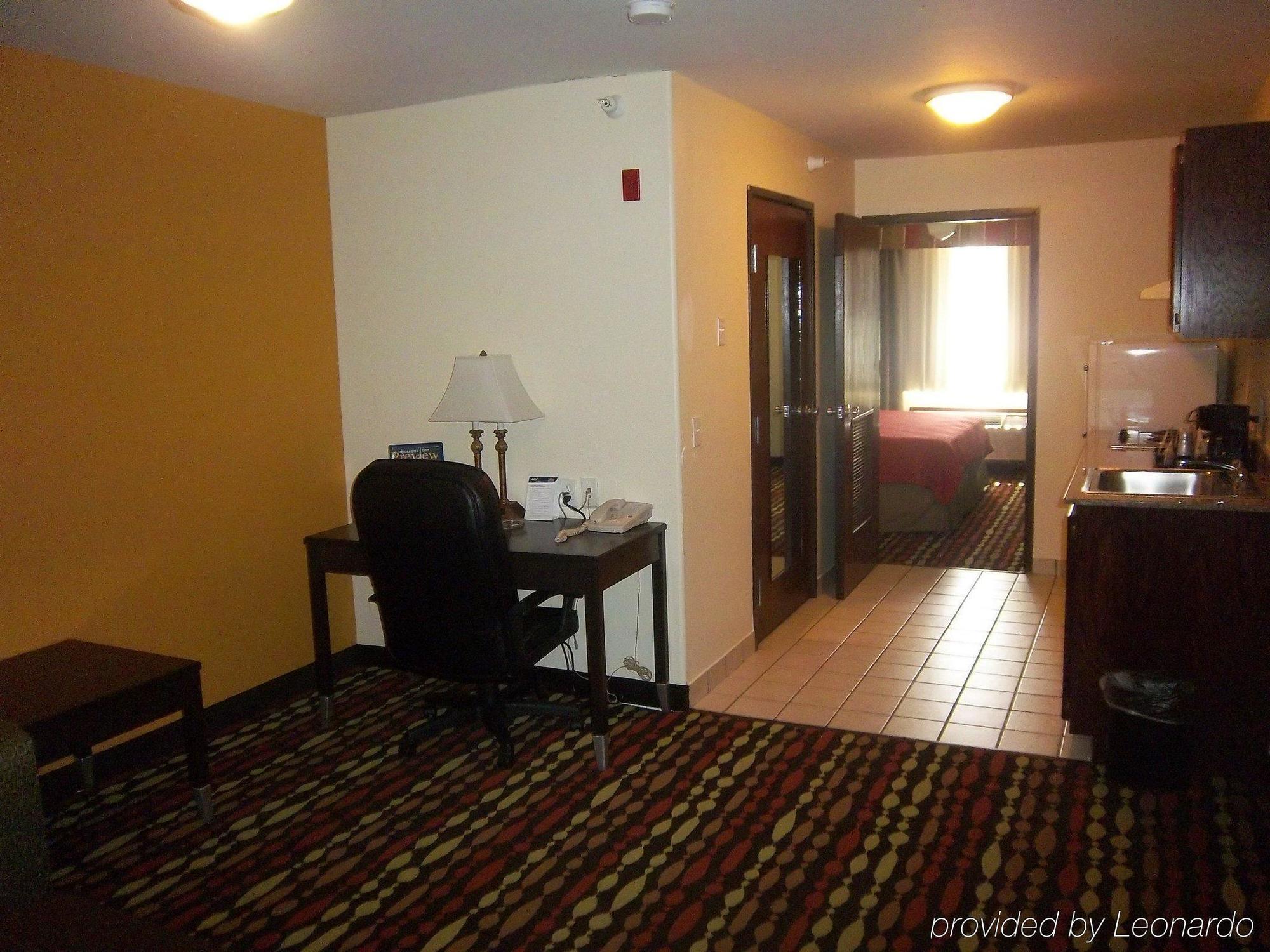 Best Western Greentree Inn & Suites Moore Zewnętrze zdjęcie