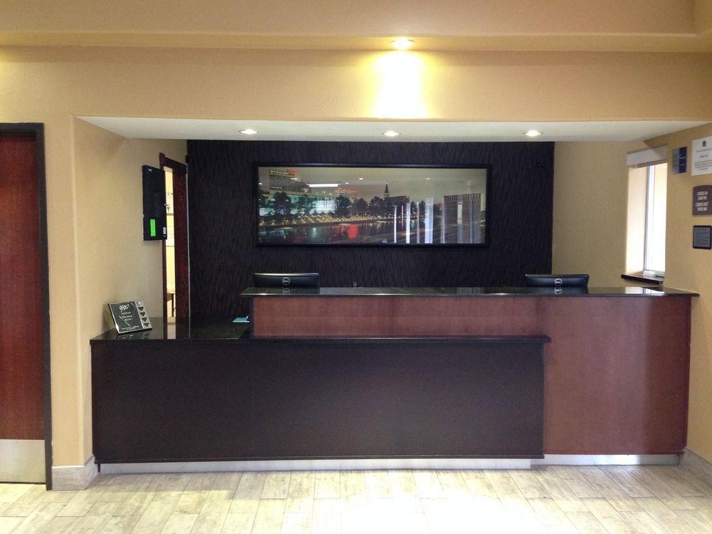 Best Western Greentree Inn & Suites Moore Zewnętrze zdjęcie