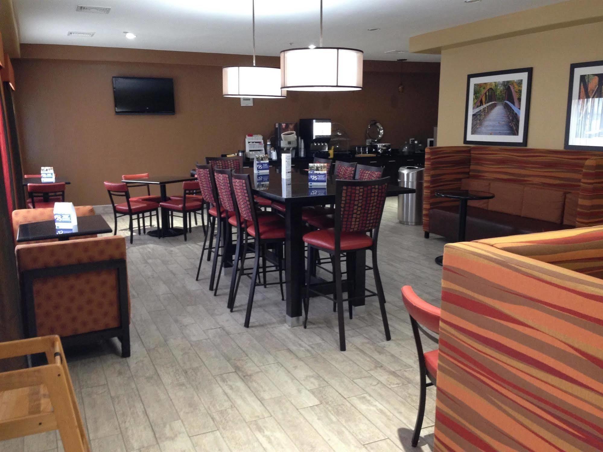 Best Western Greentree Inn & Suites Moore Zewnętrze zdjęcie